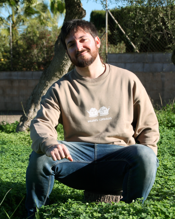 Sudadera Saludos Cordiales