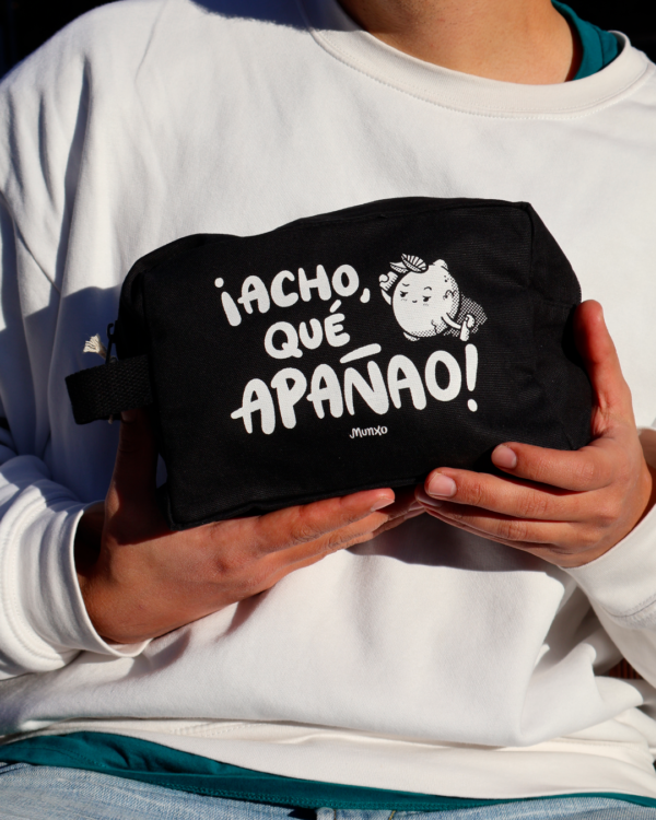 Neceser ¡Acho, que apañao!